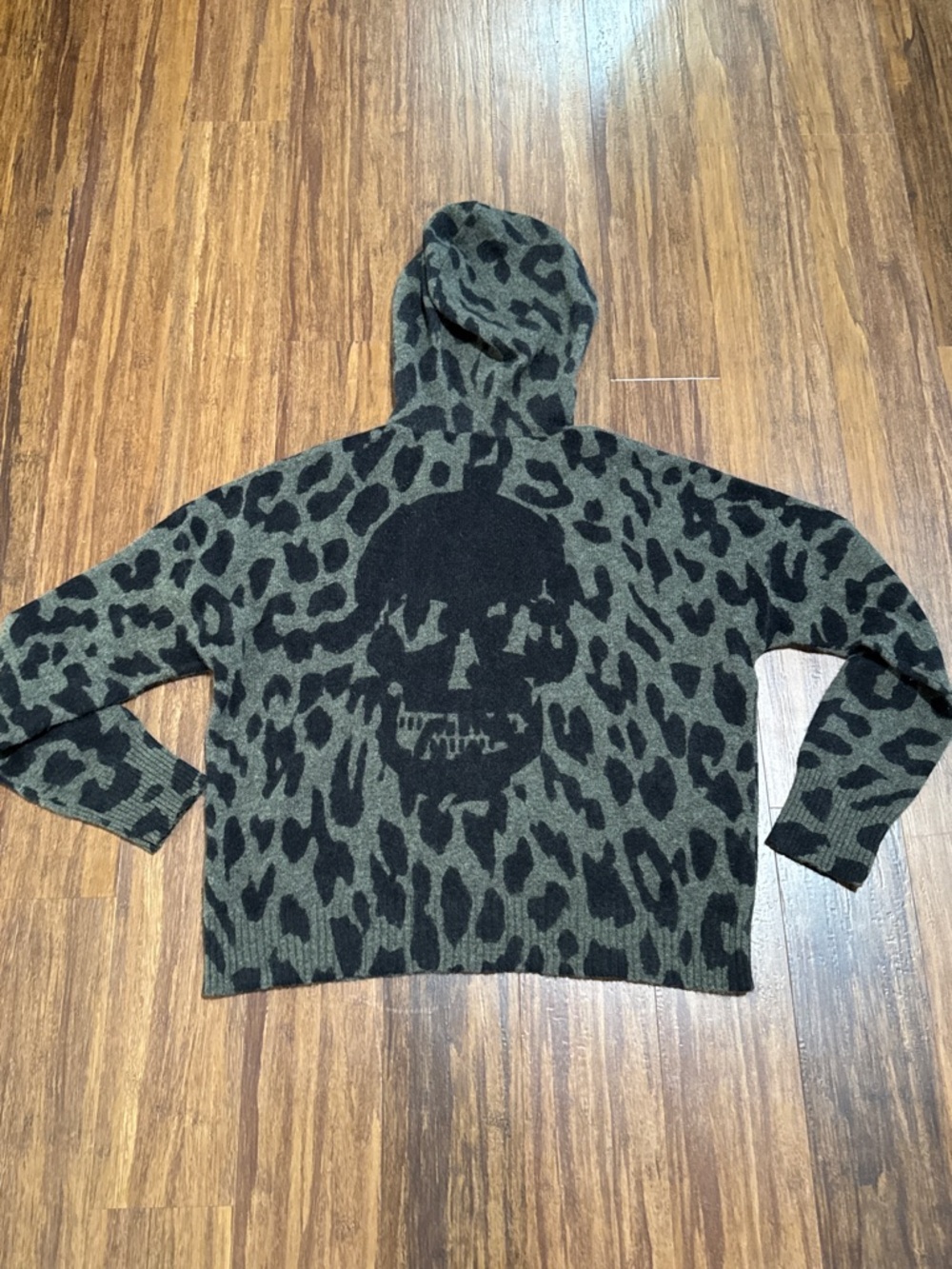 Skull Cashmere Women's Pullover Hoodie Sweater L Leopard Skull Olive Black Knit